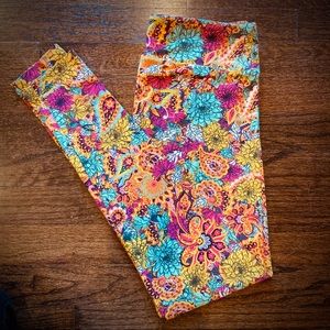 Lularoe Leggings Colorful Pattern One Size New